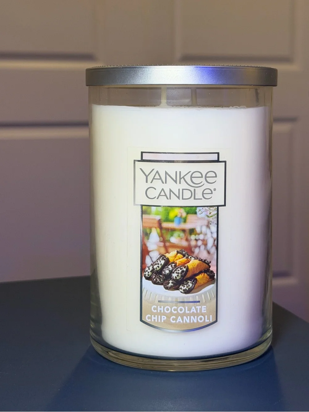 BRAND NEW Yankee Candle White Jar Chocolate Chip Cannoli Scented Candle